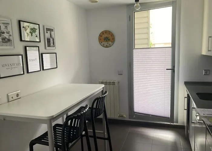 Mediodia - Parking Incluido, Centrico Y Tranquilo Zaragoza