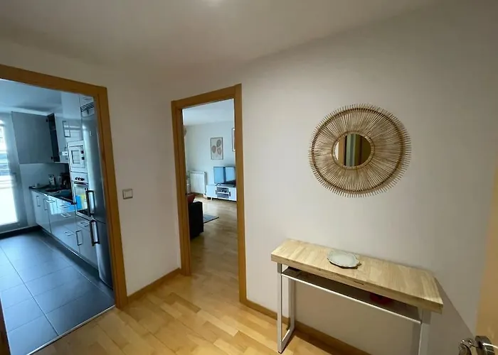 Daire Mediodia - Parking Incluido, Centrico Y Tranquilo