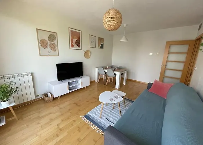 Mediodia - Parking Incluido, Centrico Y Tranquilo *